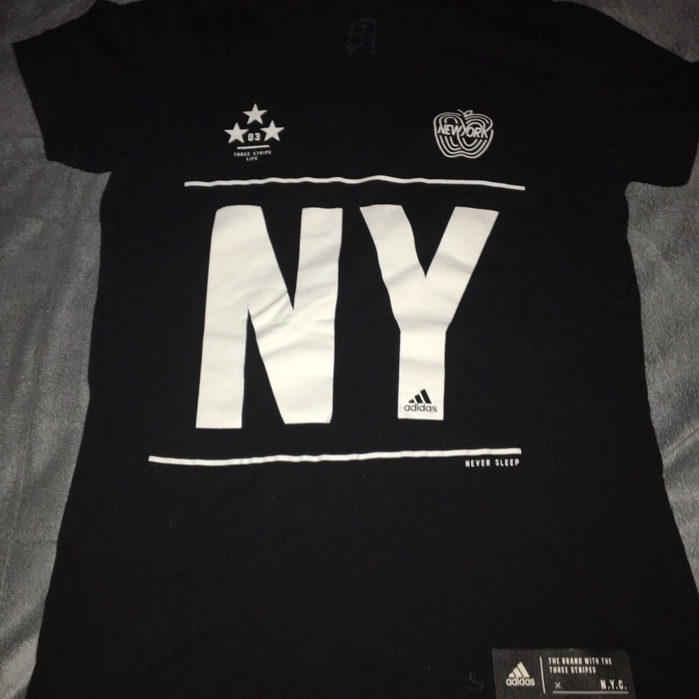adidas NY T-Shirt